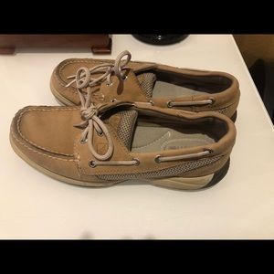 Women’s sperry